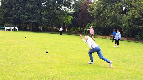 Pioneer Cup - Chris L bowling.