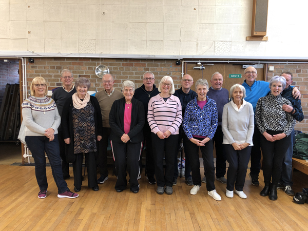 B&P bowlers pose for a photo.